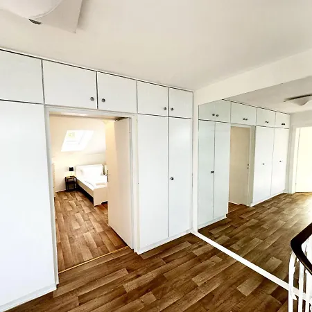 Work & House In Linz am Rhein